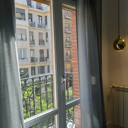 La Parada De Conde Aranda アパート