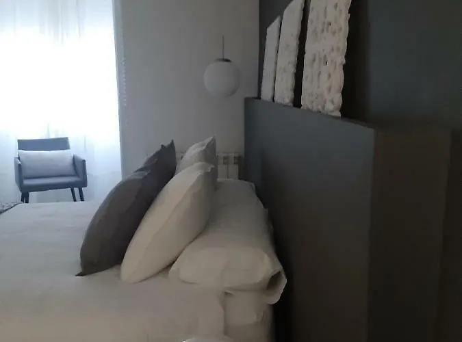 La Parada De Conde Aranda アパート サラゴサ