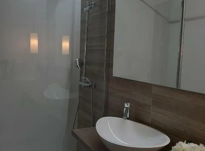 La Parada De Conde Aranda 아파트 *